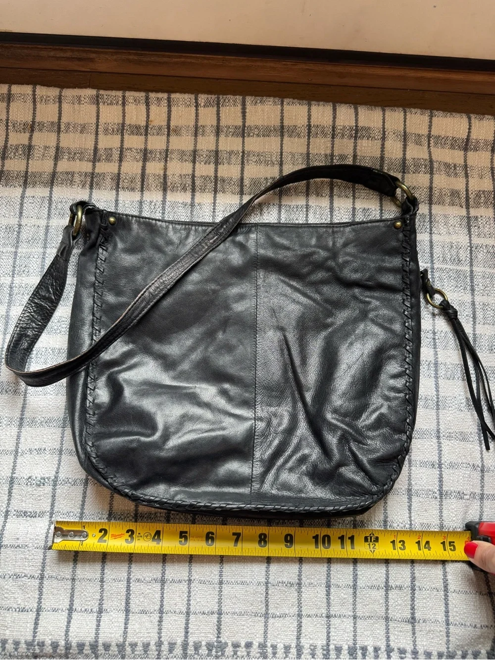 Hobo Black Leather Slouchy Purse